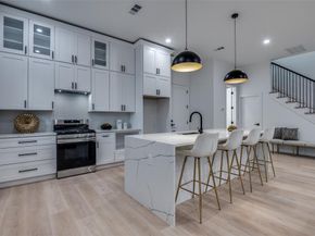 324 N Patton Avenue , Dallas Texas 75203