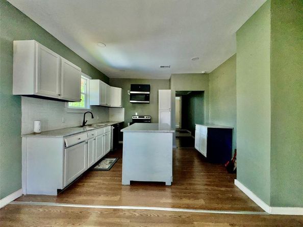 1315  Arlington Avenue , Fort Worth Texas 76104