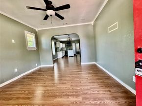 1315  Arlington Avenue , Fort Worth Texas 76104