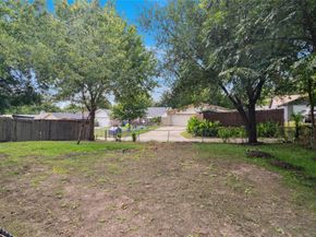 213  Trailridge Drive , Garland Texas 75043