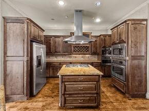 422  Mills Street , Fort Worth Texas 76102