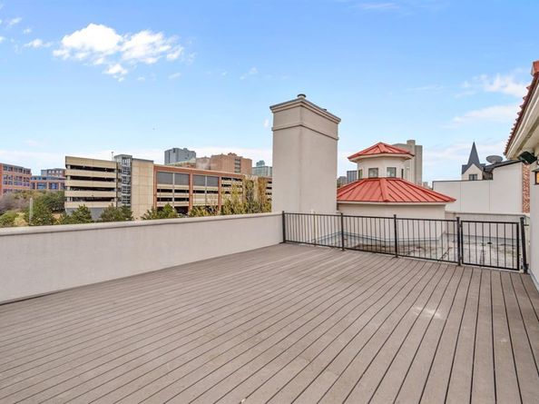 422  Mills Street , Fort Worth Texas 76102