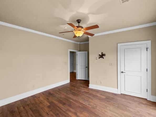 422  Mills Street , Fort Worth Texas 76102