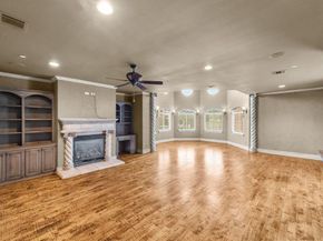 422  Mills Street , Fort Worth Texas 76102