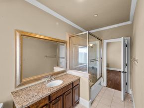 422  Mills Street , Fort Worth Texas 76102
