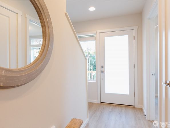 3702 W Mukilteo Boulevard B, Everett WA 98203