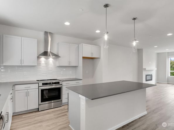 3702 W Mukilteo Boulevard B, Everett WA 98203