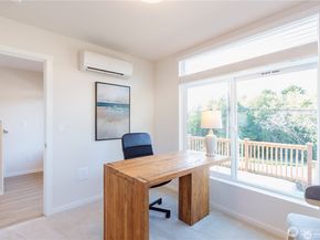 3702 W Mukilteo Boulevard B, Everett WA 98203