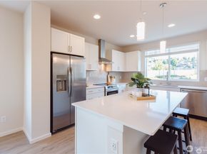 3702 W Mukilteo Boulevard B, Everett WA 98203