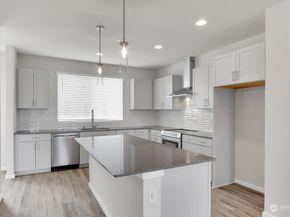 3702 W Mukilteo Boulevard B, Everett WA 98203