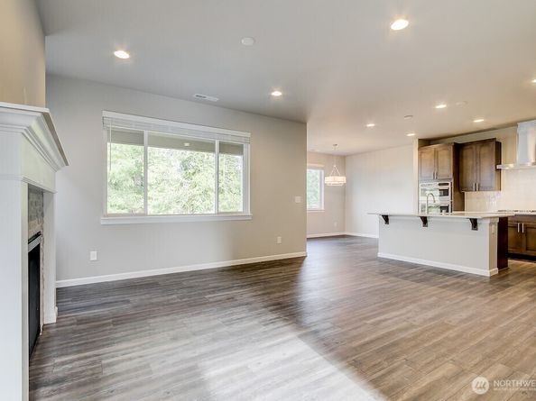 27652 39th Court S 8, Auburn WA 98001