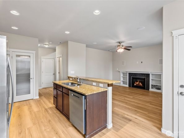 3833 Westar Avenue SW, Bremerton WA 98312
