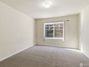 1569 NE Fontaine Way, Poulsbo WA 98370