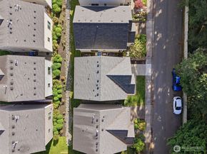 1569 NE Fontaine Way, Poulsbo WA 98370