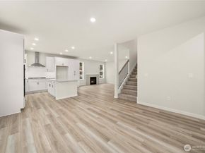 3994 Flat Top Drive, Bremerton WA 98312