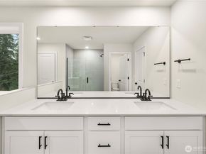3994 Flat Top Drive, Bremerton WA 98312