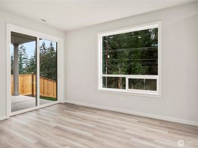 3994 Flat Top Drive, Bremerton WA 98312