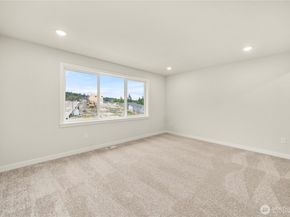 3994 Flat Top Drive, Bremerton WA 98312