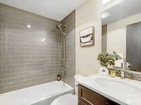 1741 NW 60th Street A, Seattle WA 98107