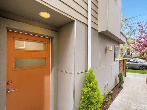1741 NW 60th Street A, Seattle WA 98107