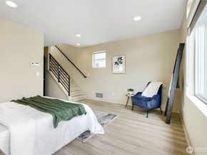 1741 NW 60th Street A, Seattle WA 98107