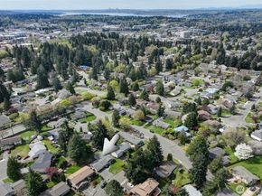 12913 NE 133rd Place, Kirkland WA 98034