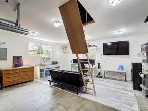 12913 NE 133rd Place, Kirkland WA 98034