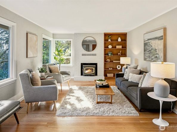 2209 NE 177th Street, Shoreline WA 98155