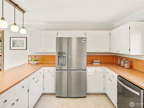 2209 NE 177th Street, Shoreline WA 98155