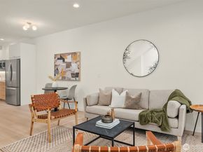 10835 11th Avenue NE, Seattle WA 98125