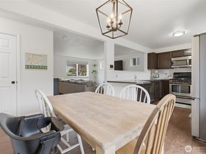 1276 SE Casandra Loop, Port Orchard WA 98366