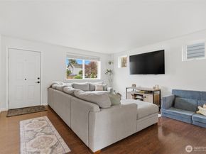 1276 SE Casandra Loop, Port Orchard WA 98366
