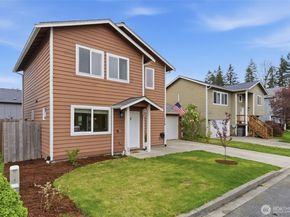 1276 SE Casandra Loop, Port Orchard WA 98366