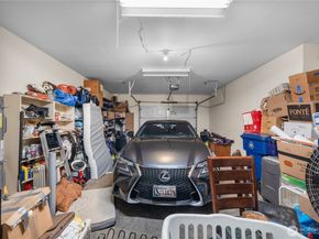 22627 NE Alder Crest Drive 102, Redmond WA 98053
