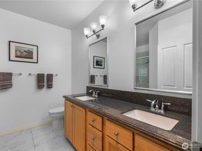 22627 NE Alder Crest Drive 102, Redmond WA 98053