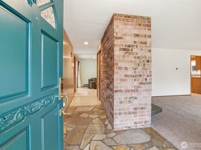 9428 21st Drive SE, Everett WA 98208