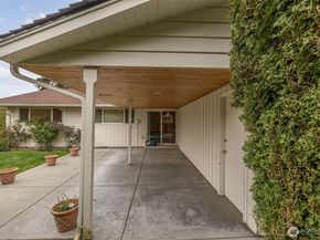 9428 21st Drive SE, Everett WA 98208