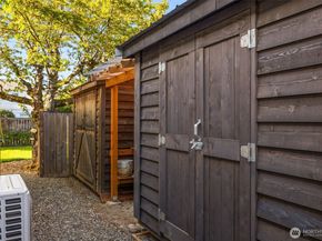 4812 S Brandon Street, Seattle WA 98118
