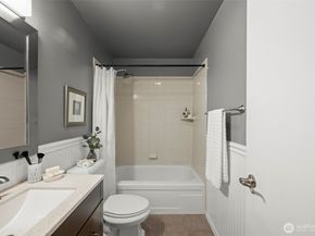 5021 Ripley Lane N 311, Renton WA 98056