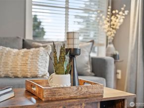 5021 Ripley Lane N 311, Renton WA 98056