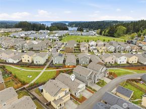 206 Russell Road, Bremerton WA 98312