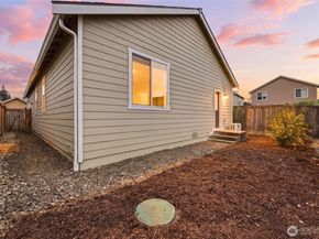 206 Russell Road, Bremerton WA 98312