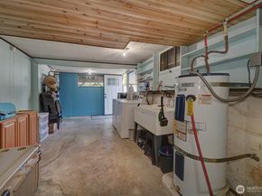 1112 N Cambrian Avenue, Bremerton WA 98312