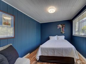 1112 N Cambrian Avenue, Bremerton WA 98312