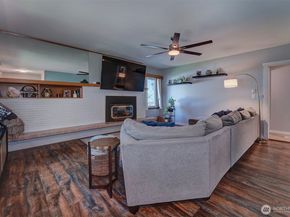 1112 N Cambrian Avenue, Bremerton WA 98312
