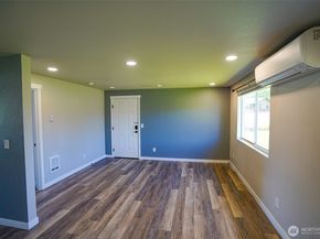 1930 SE Diamond Place, Port Orchard WA 98366
