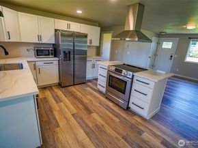 1930 SE Diamond Place, Port Orchard WA 98366