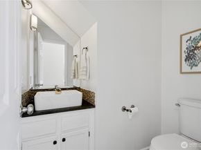 5521 James Avenue SE, Auburn WA 98092