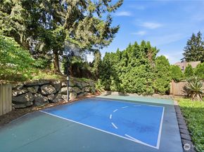 5521 James Avenue SE, Auburn WA 98092