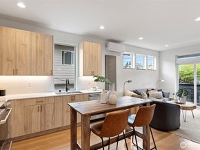 6745 Earl Avenue NW, Seattle WA 98117